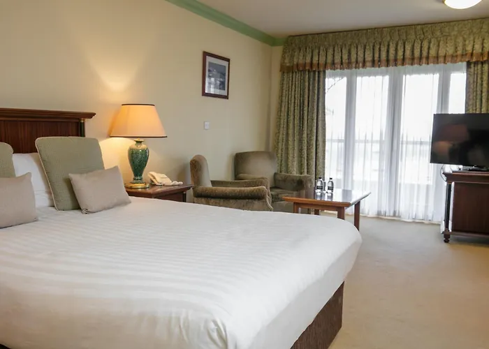 Knights Hill Hotel & Spa